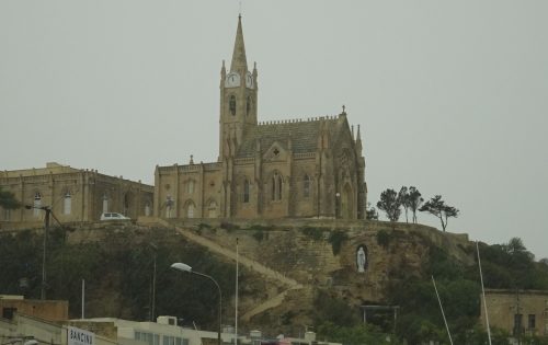 Het herkenningspunt van Gozo: Ghajnsielem Parish Church